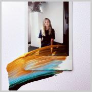 Katie Lighty Releases New Single 'Familiar'