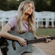 15-Year Old Singer-Songwriter, Estella Kirk, Debuts First EP 'Bright Side'